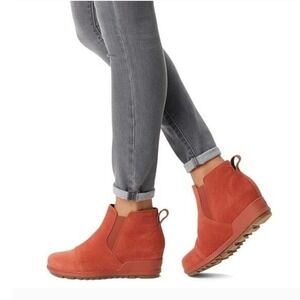SOREL Women's 8 Burnt Orange Evie Suede‎ Waterproof Chelsea Wedge Boots NWT